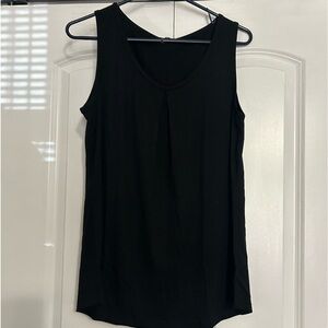 Flamingo black top. NWT.